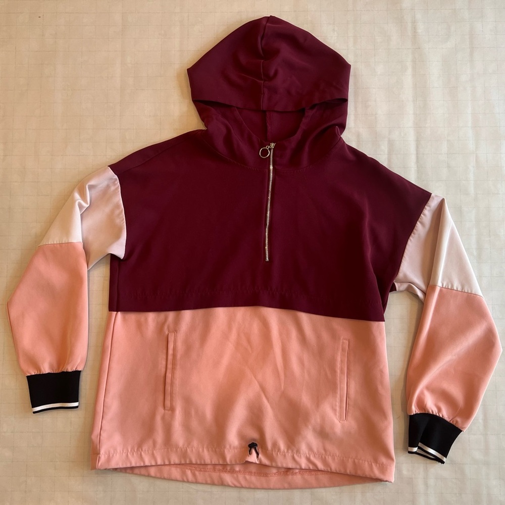 🚚 Moving sale 🚚 Velvet Heart Windbreaker Sweatshirt